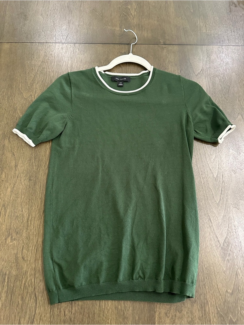 Ann Taylor Wonens Forest Green Short-Sleeve Knit Shirt with Contrast Trim
